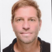 Tobias Schuelert